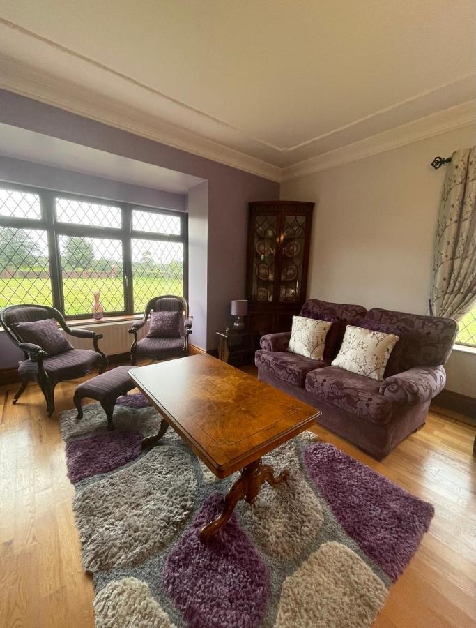 Greenfields Country House Latton エクステリア 写真